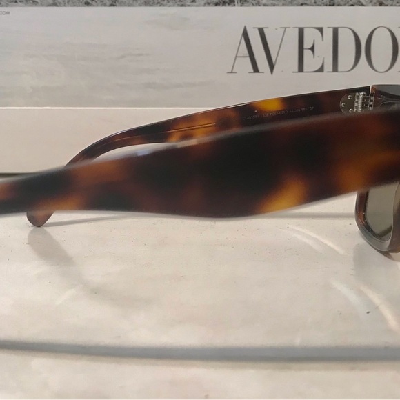 Celine New square tortoise sunglasses for sale - Picture 7 of 7